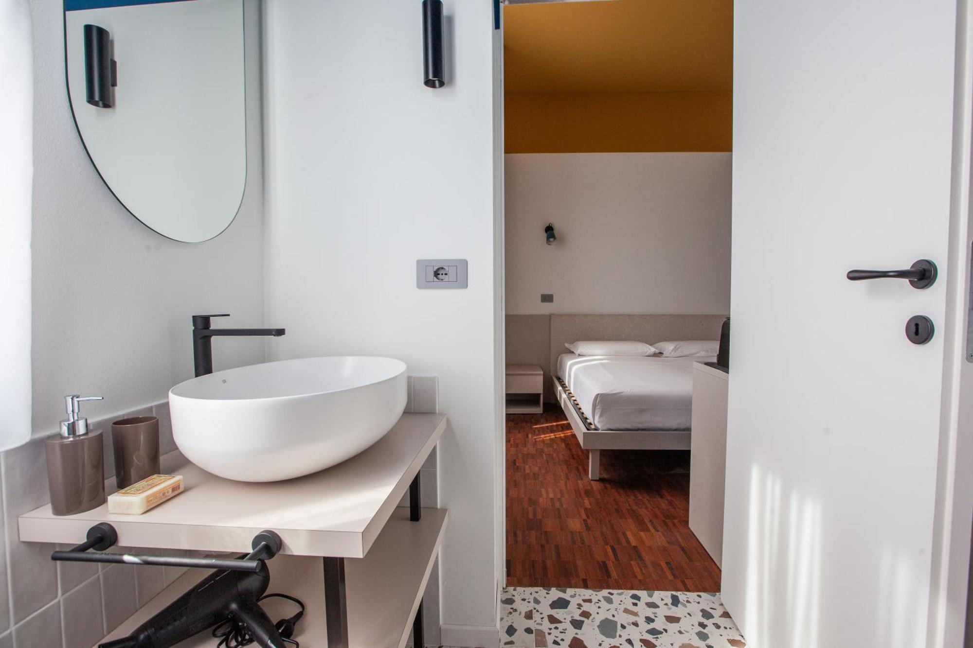 Cvm 19 Hotel Milan Luaran gambar